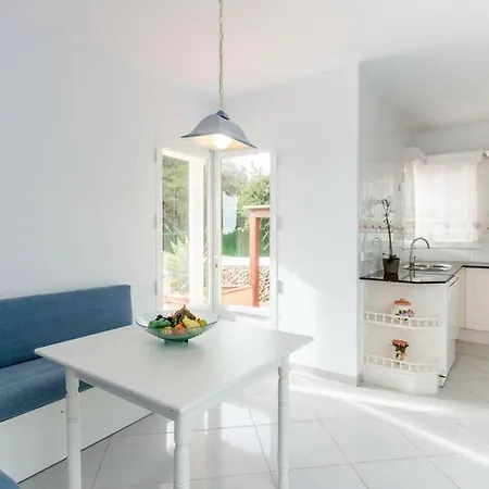 Villa Gran Con Piscina Delante La Playa Cala Blanca *